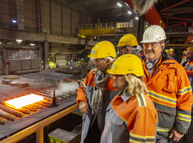 2020-01-20_Bundesumweltministerin zu Besuch bei der saarländischen Stahlindustie