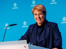 lores_Martina_Merz_c_thyssenkrupp_Annual_Press_Conference_2021