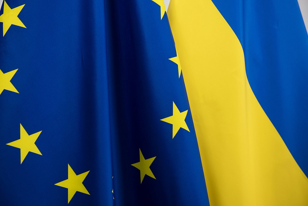 EU-Ukraine_lores